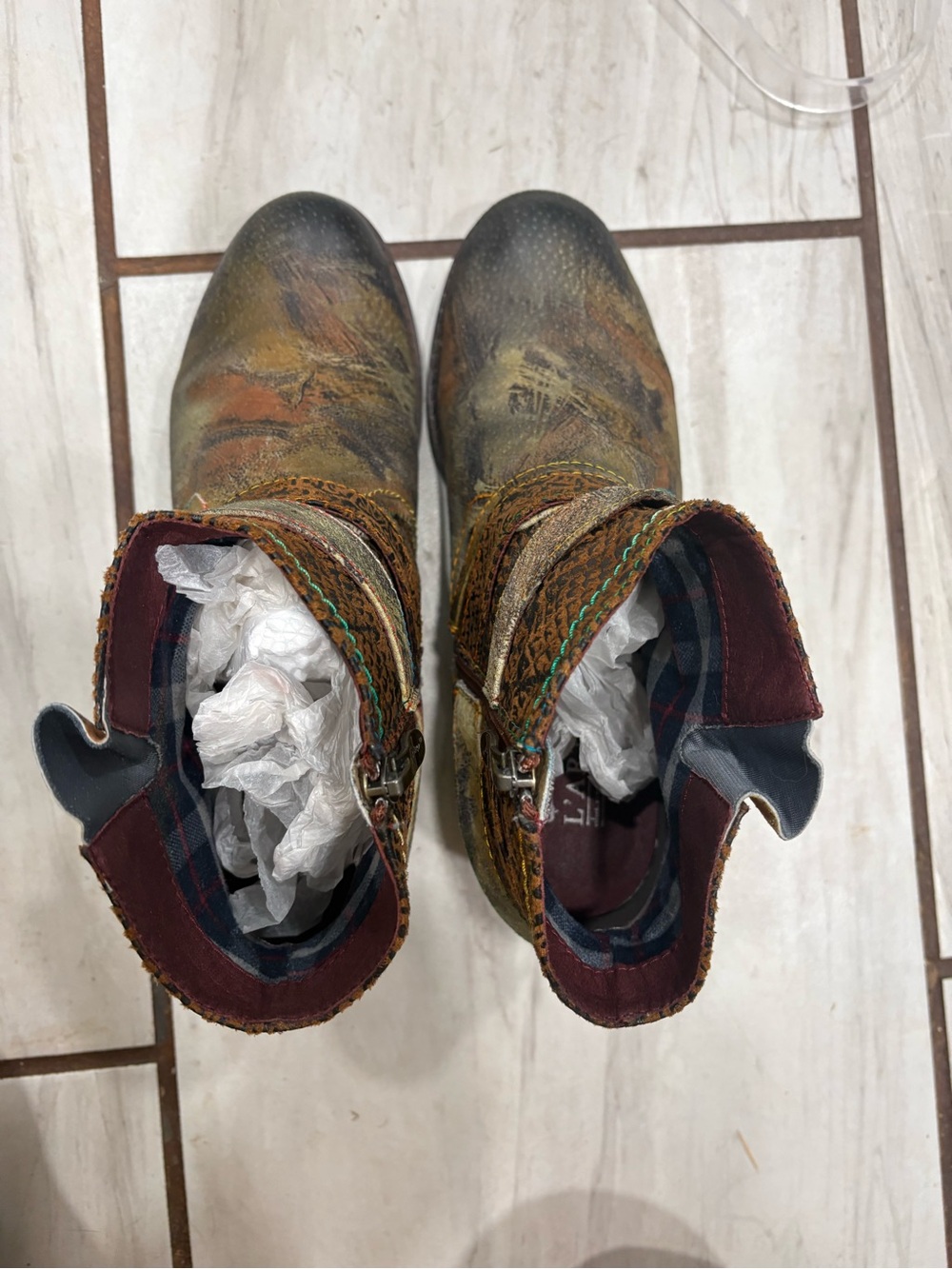 L’Artiste Spring Step Shazzam Hand Painted Leather Ankle Booties Size 40 US 9 - Picture 5 of 12